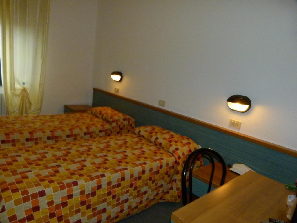 Hotel Olivi Salo Exterior photo